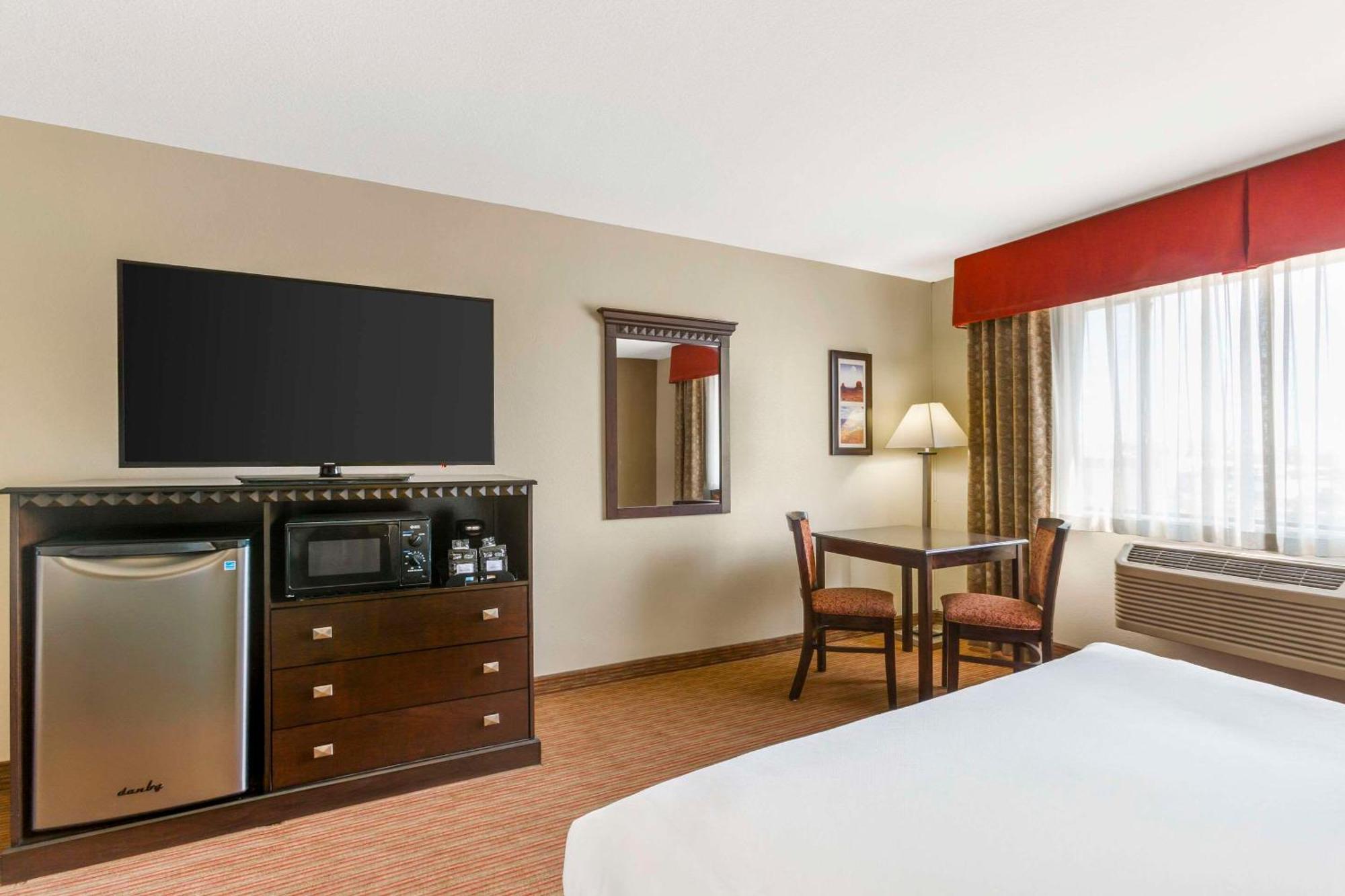 Comfort Inn West Phoenix At 27Th Ave And I-I0 Extérieur photo